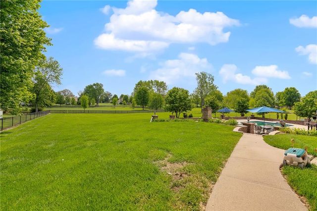 15367 Monrovia Street, Overland Park, KS 66221
