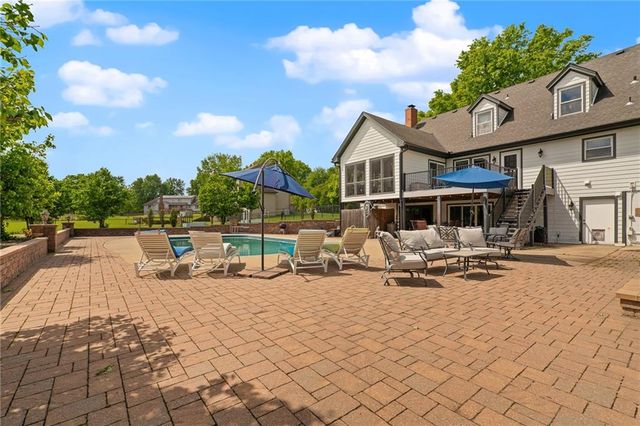 15367 Monrovia Street, Overland Park, KS 66221