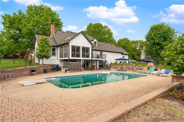 15367 Monrovia Street, Overland Park, KS 66221