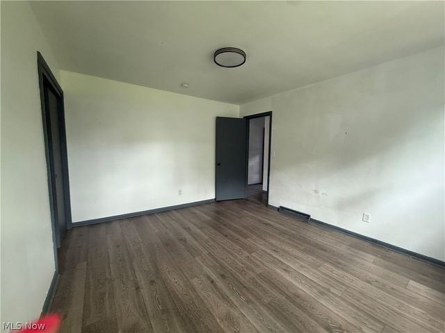 3160 Linda Drive NW, Warren, OH 44485