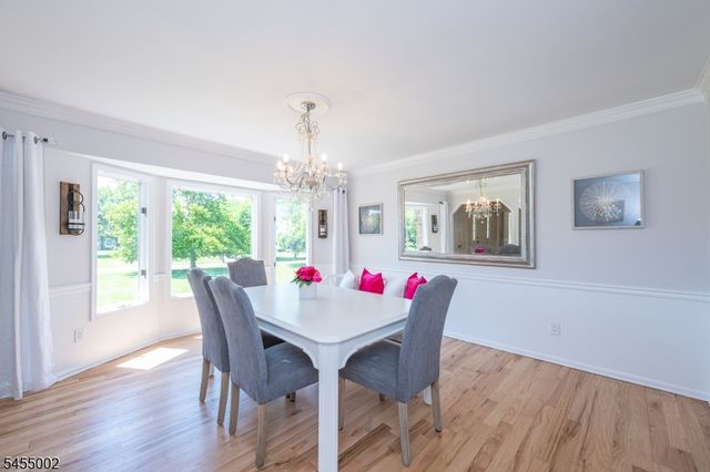 103 Briar Way, Branchburg Twp., NJ 08853