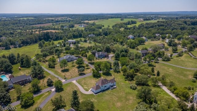 103 Briar Way, Branchburg Twp., NJ 08853