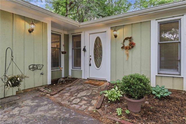 752 Magnum Drive, Winston-salem, NC 27101