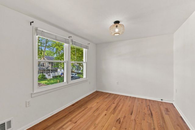 1138 MAYFAIR DR, Rahway, NJ 07065
