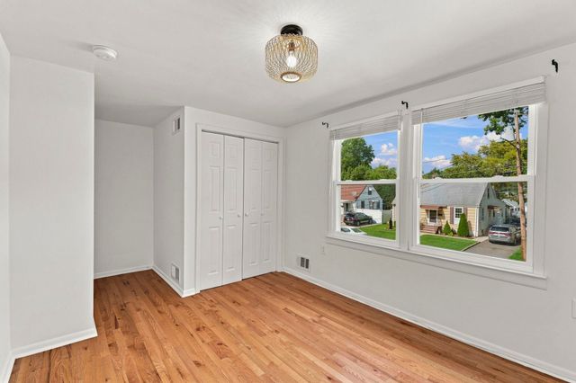 1138 MAYFAIR DR, Rahway, NJ 07065