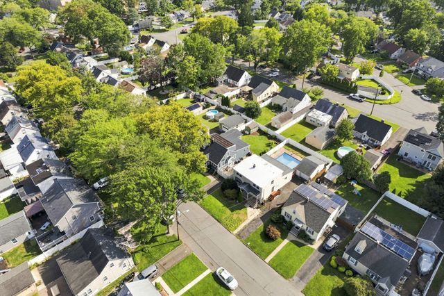 1138 MAYFAIR DR, Rahway, NJ 07065