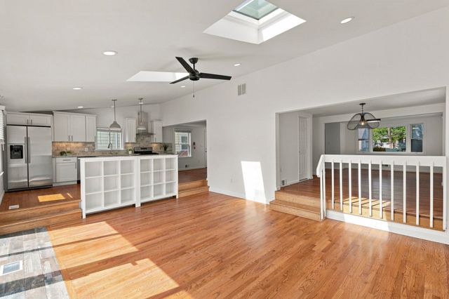 1138 MAYFAIR DR, Rahway, NJ 07065