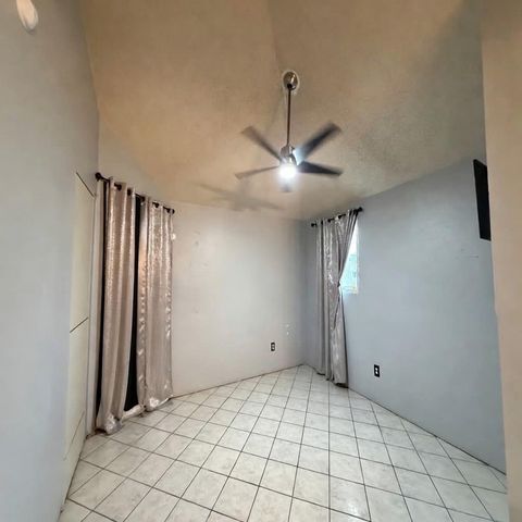 11835 Greencanyon Drive, Houston, TX 77044