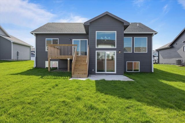 3231 NW 27th Circle, Ankeny, IA 50023