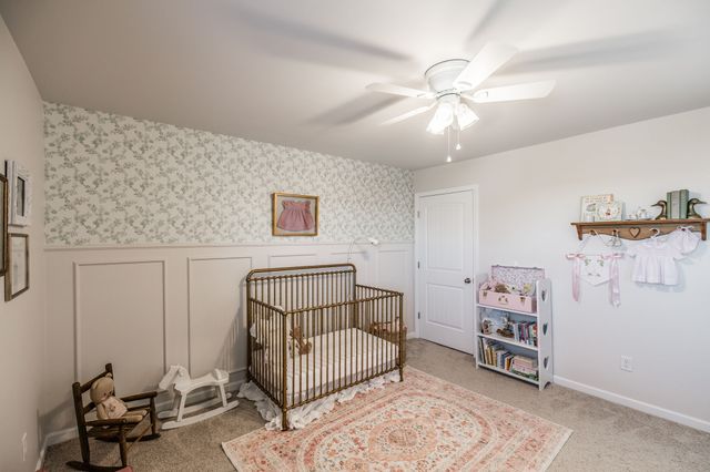 7039 Sunny Parks Dr, White House, TN 37188