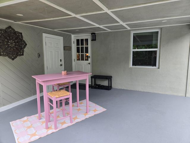 1110 SW 28th Street, Fort Lauderdale, FL 33315