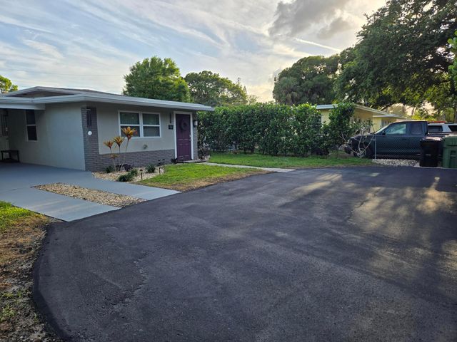 1110 SW 28th Street, Fort Lauderdale, FL 33315