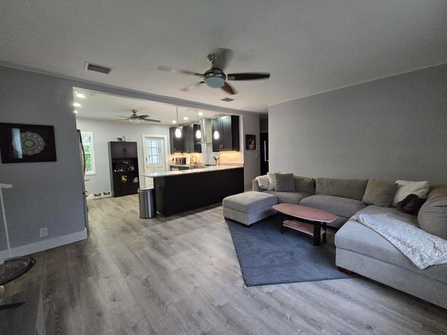 1110 SW 28th Street, Fort Lauderdale, FL 33315