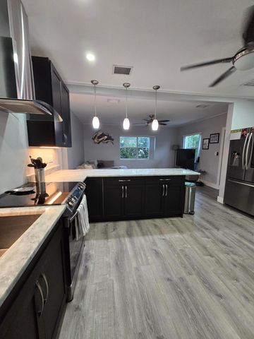 1110 SW 28th Street, Fort Lauderdale, FL 33315