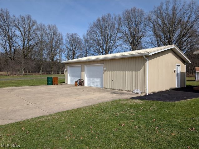 14086 Ellsworth Road, Berlin Center, OH 44401