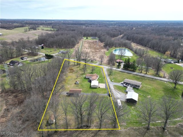 14086 Ellsworth Road, Berlin Center, OH 44401