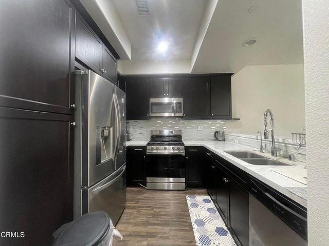 7937 N Keer Drive, Los Angeles, CA 91335