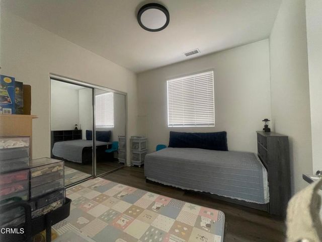 7937 N Keer Drive, Los Angeles, CA 91335