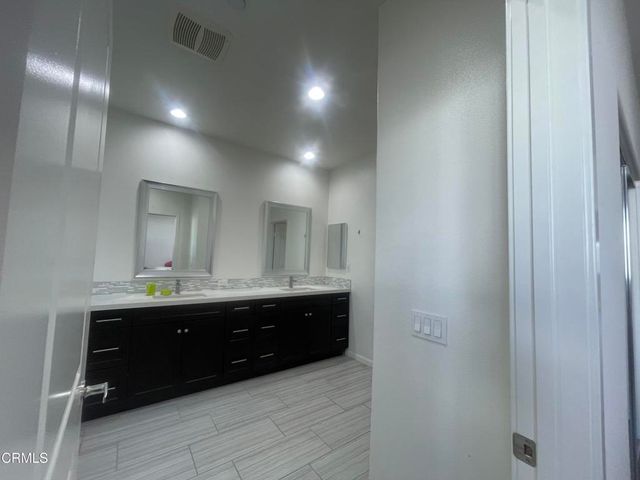 7937 N Keer Drive, Los Angeles, CA 91335