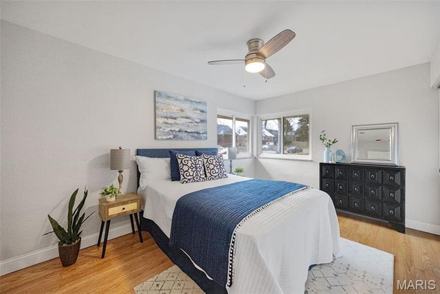 8647 Belcrest Lane, St John, MO 63114