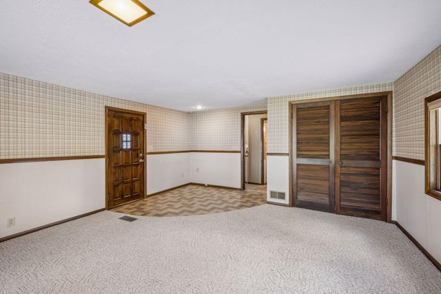321 Benton Street, Anoka, MN 55303