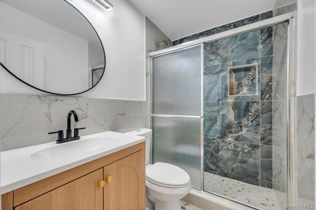 90 Selden Boulevard, Centereach, NY 11720