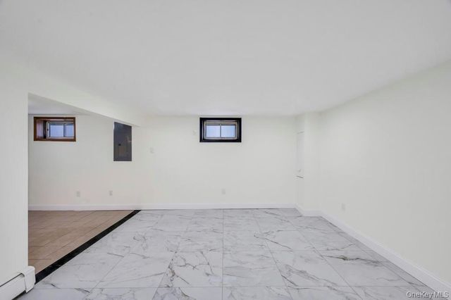 90 Selden Boulevard, Centereach, NY 11720