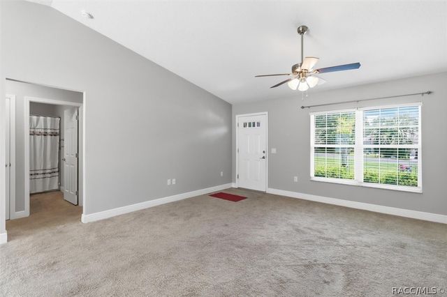 8044 N Creek Way, Dunnellon, FL 34434