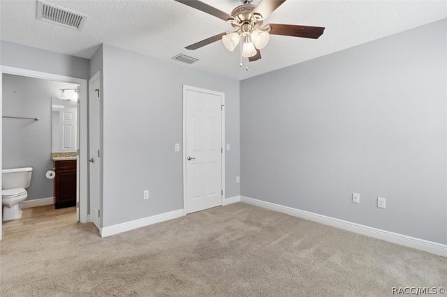 8044 N Creek Way, Dunnellon, FL 34434