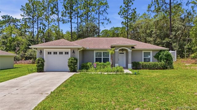 8044 N Creek Way, Dunnellon, FL 34434