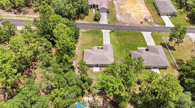 8044 N Creek Way, Dunnellon, FL 34434