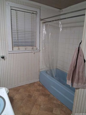 1420 Schulle, San Marcos, TX 78666