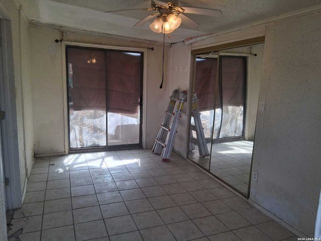 1420 Schulle, San Marcos, TX 78666