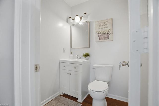 1966 Darnell DR, Virginia Beach, VA 23455