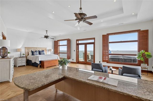 504 W Ocean View AVE, Norfolk, VA 23503