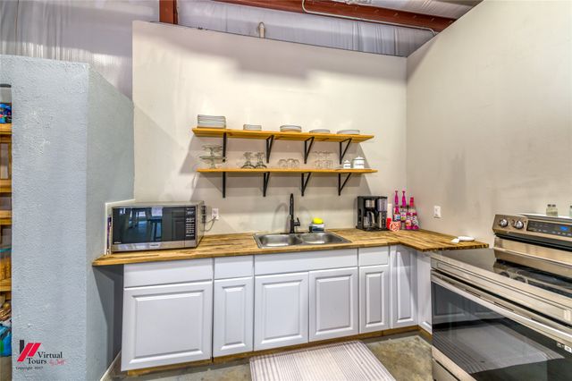 508 Powell Road, Stonewall, LA 71078