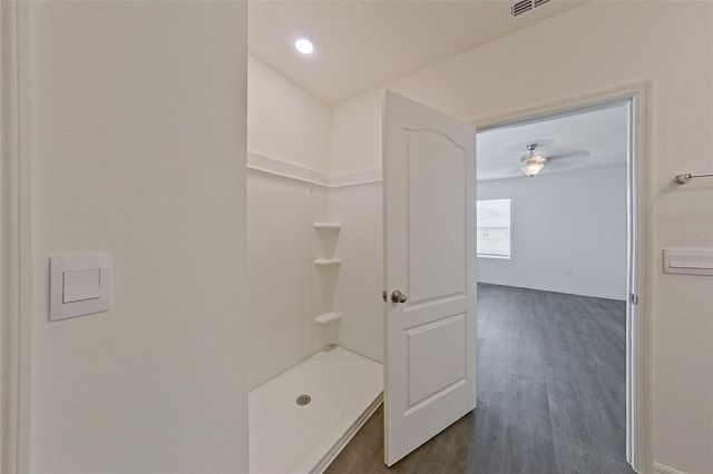 31981 KATELIN CIRCLE, Leesburg, FL 34748