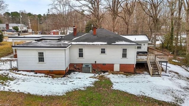 243 Hawthorne Drive, Asheboro, NC 27205