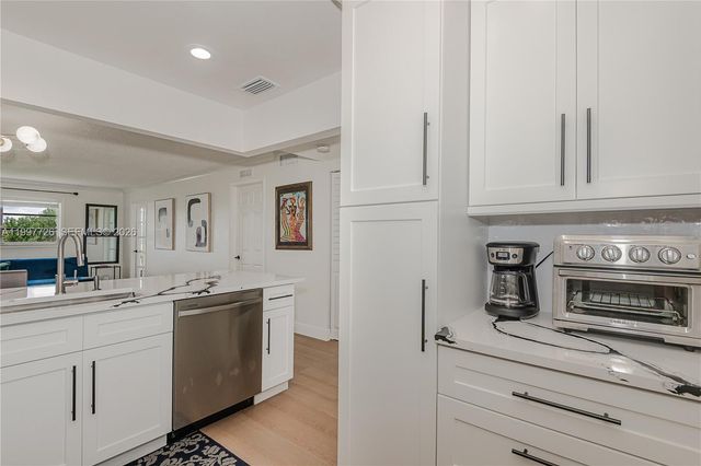 2500 SW 81st Ave 304, Davie, FL 33324