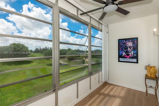 2500 SW 81st Ave 304, Davie, FL 33324