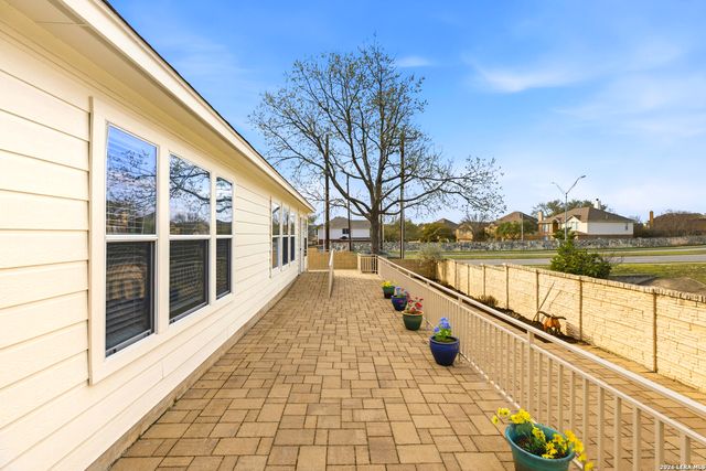 22130 Prospect Hl, San Antonio, TX 78258