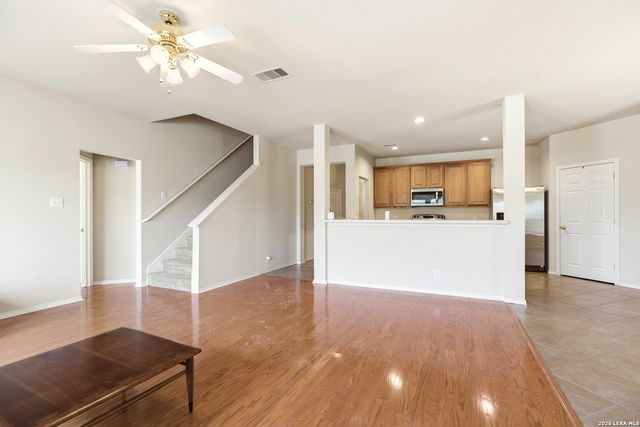 22130 Prospect Hl, San Antonio, TX 78258