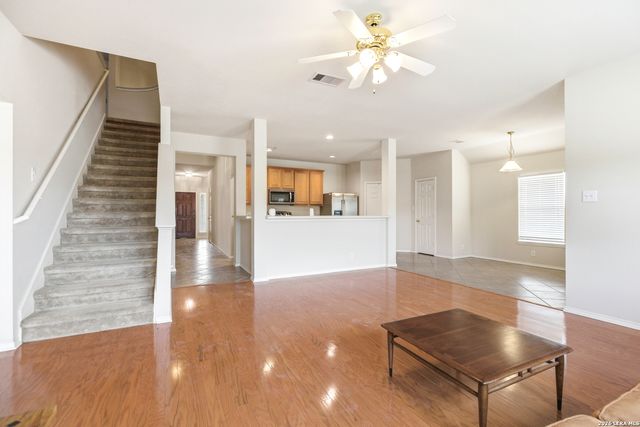 22130 Prospect Hl, San Antonio, TX 78258