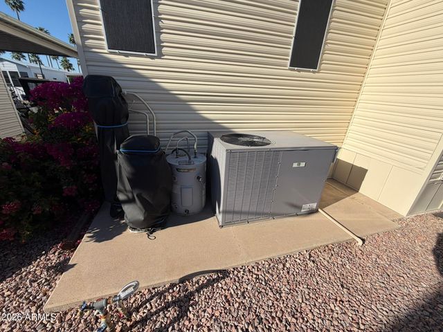 7750 E BROADWAY Road 707, Mesa, AZ 85208