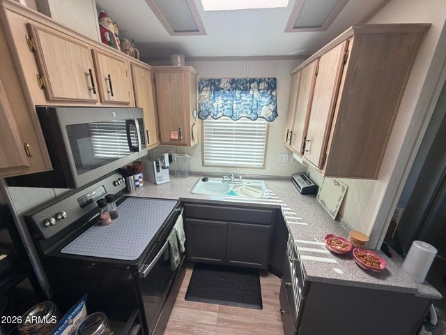 7750 E BROADWAY Road 707, Mesa, AZ 85208