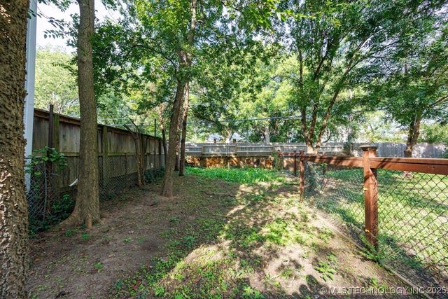 1655 Cherokee Place, Bartlesville, OK 74003