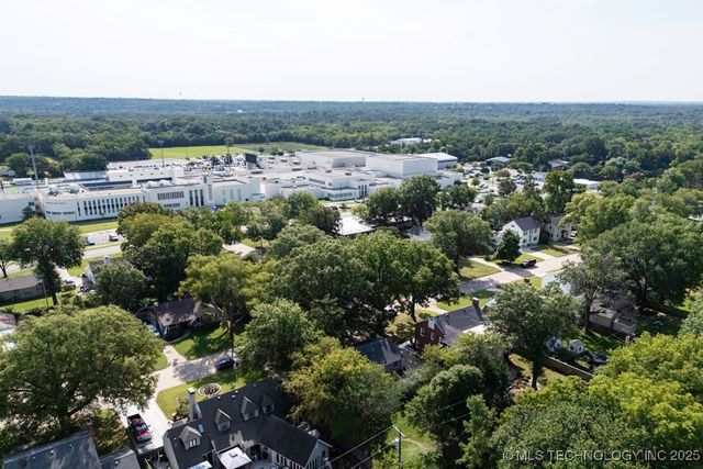 1655 Cherokee Place, Bartlesville, OK 74003