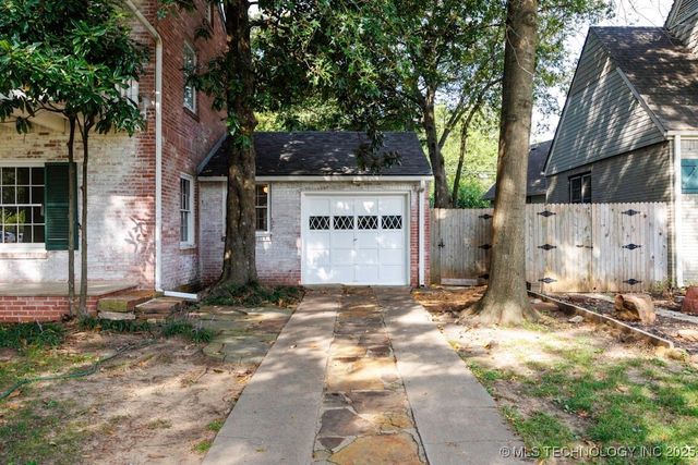 1655 Cherokee Place, Bartlesville, OK 74003