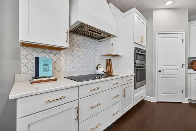 4012 W BAY TO BAY BOULEVARD, Tampa, FL 33629