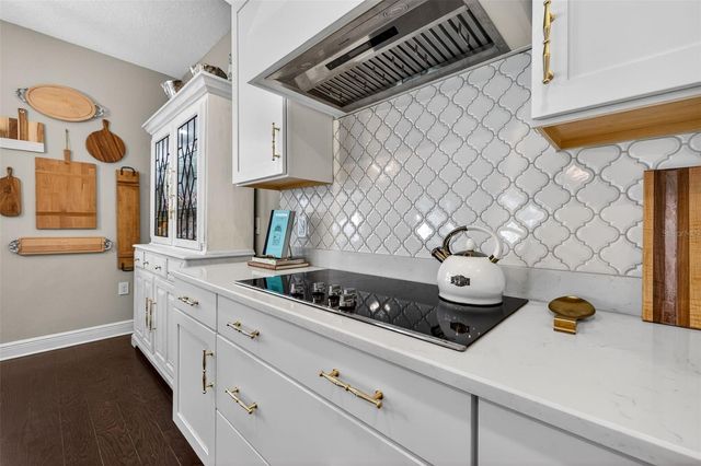 4012 W BAY TO BAY BOULEVARD, Tampa, FL 33629